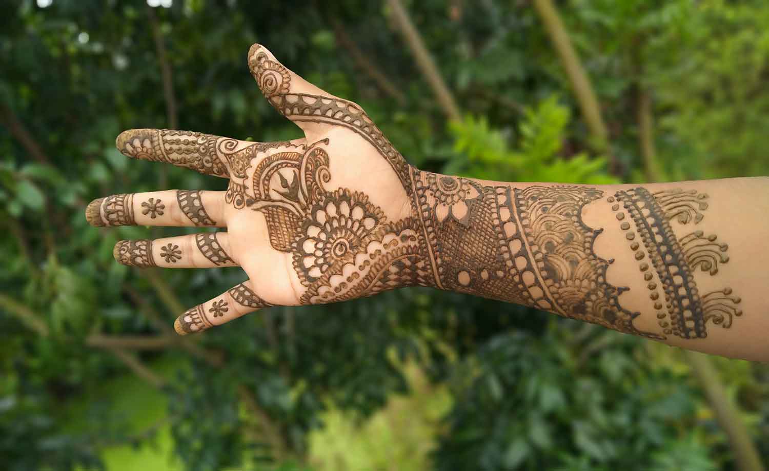 hacer tatuaje de henna